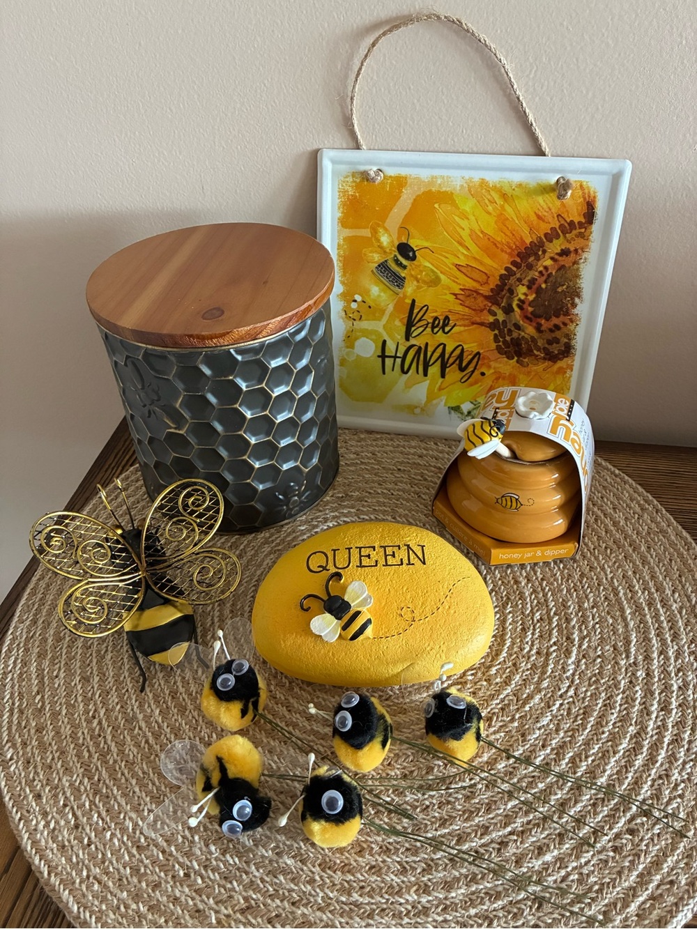 Bumble Bee 🐝 Bundle Set of 10 pieces